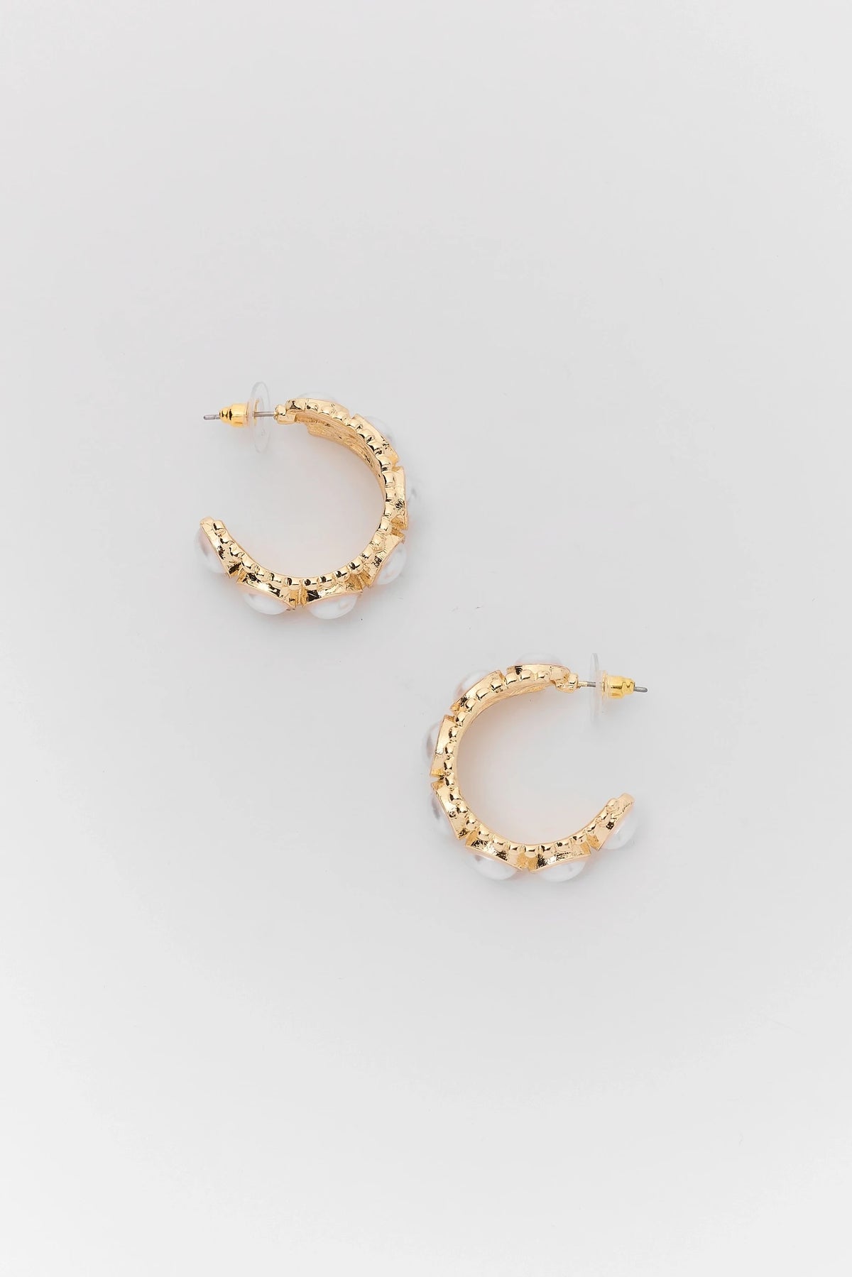 Gold Chunky Pearl Hoop Earrings