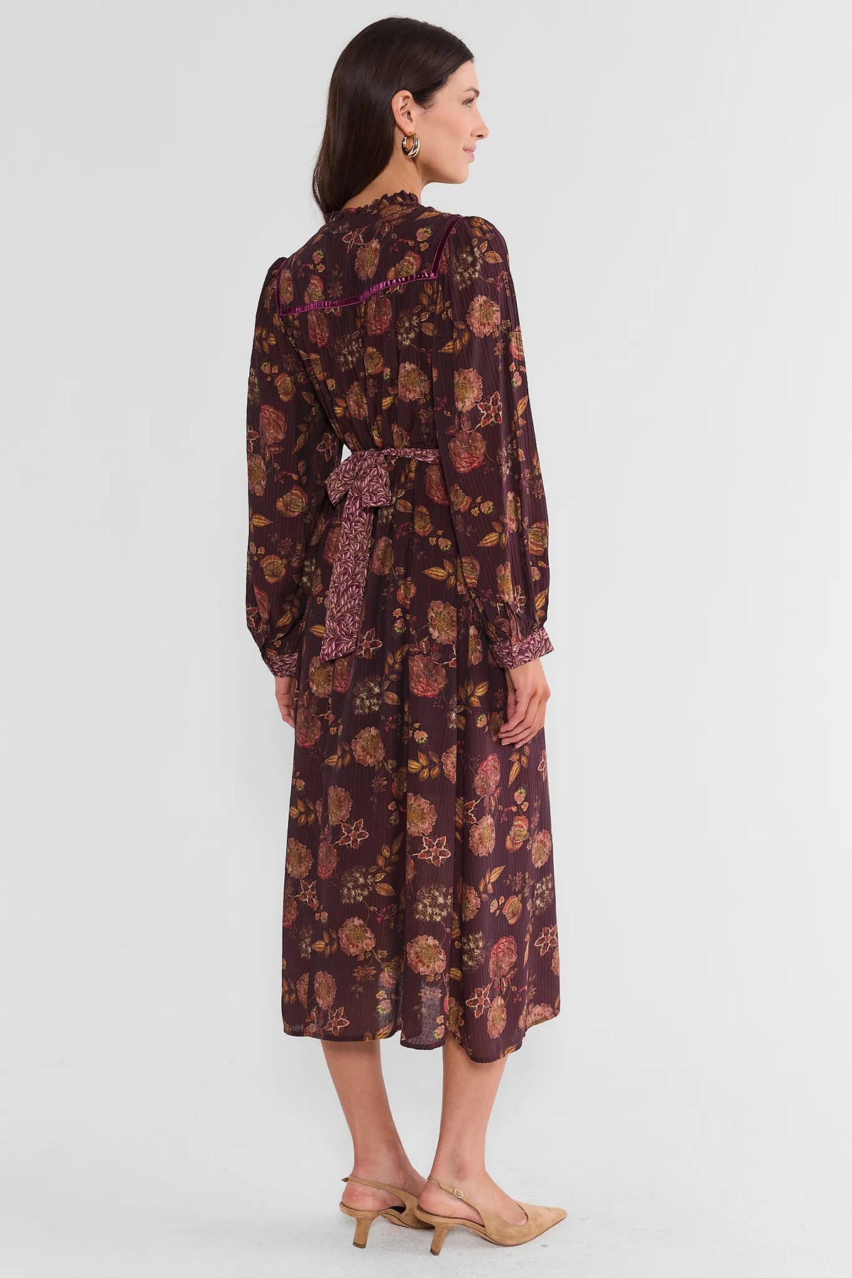 burgundy floral dress with sleeves Print Midi | Avara flowing gracefully to a