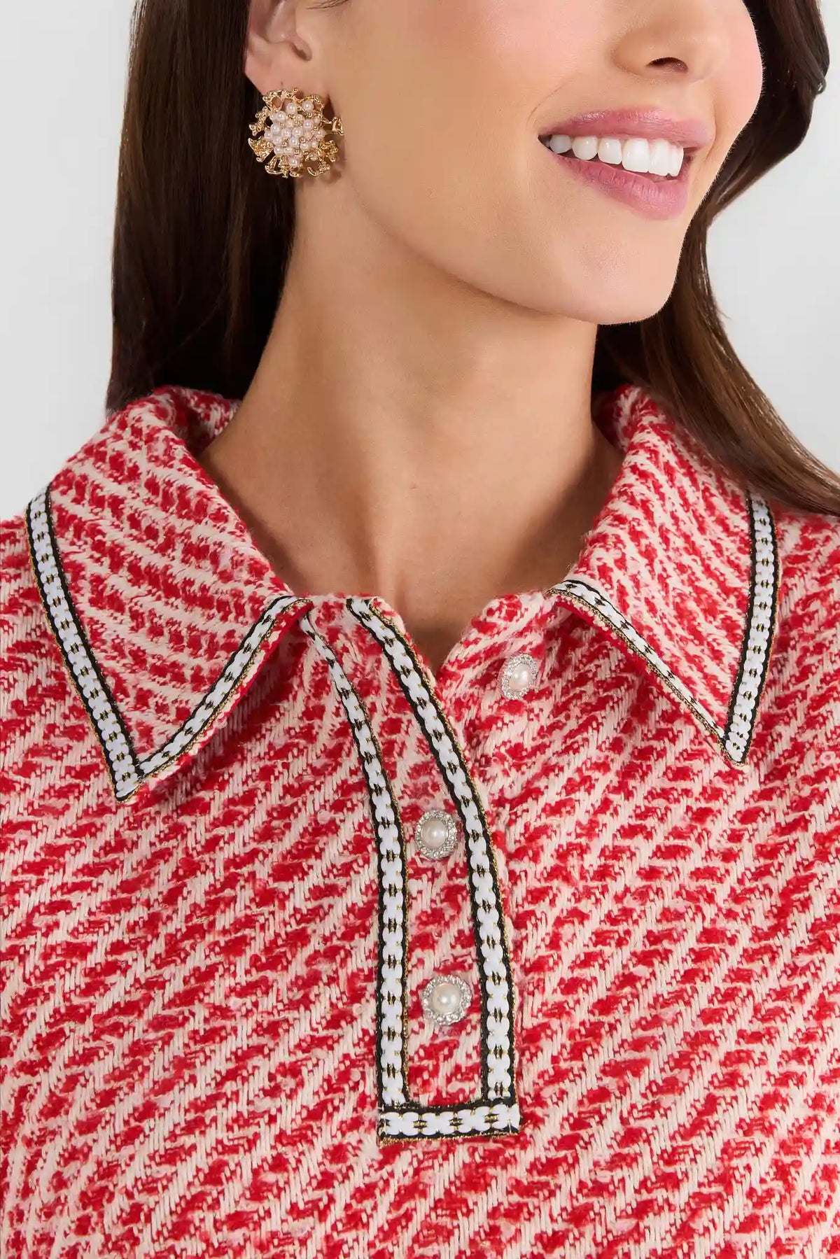 Red Tweed Top - Pearl Button & Contrast Trim Collar Close-Up Detail | Avara