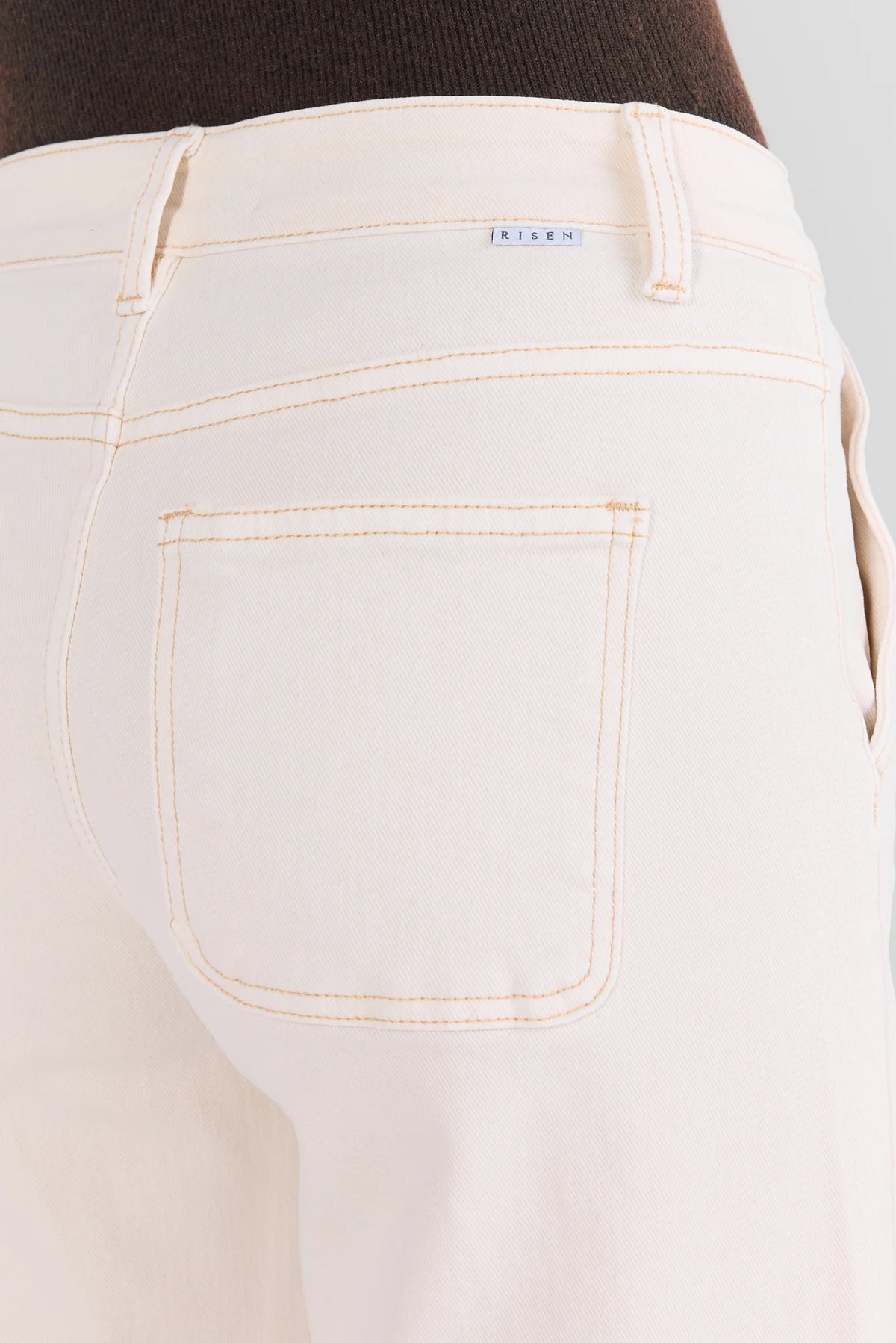Rylee Ecru Straight Ankle Jeans